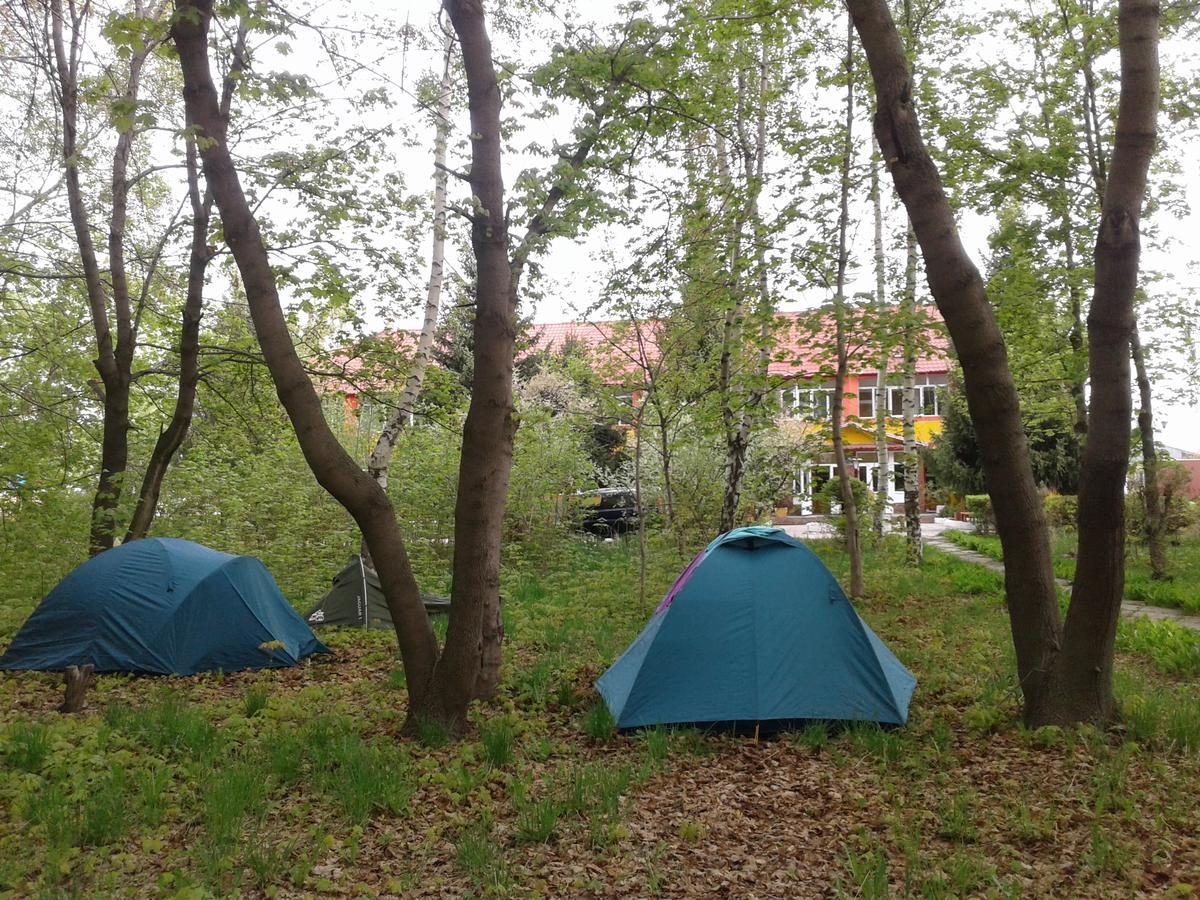 Otel Issyk-Kul Каракол Екстериор снимка